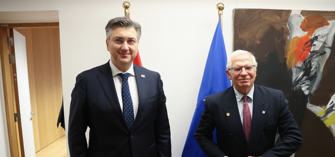 S visokim predstavnikom EU-a za vanjske poslove & predsjednikom CDU-a o potrebi dogovora o izmjenama Izbornog zakona u BiH