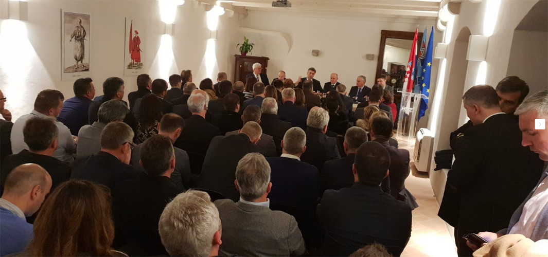 Premoćni rejting HDZ-a potvrda je našeg rada i naših postignuća - Očekujemo uvjerljivu pobjedu i na EU izborima!