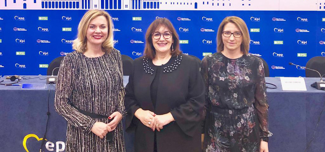 Varšava: Naše eurozastupnice o sigurnosti i energetici na posljednjem velikom sastanku EPP-a uoči EU izbora!