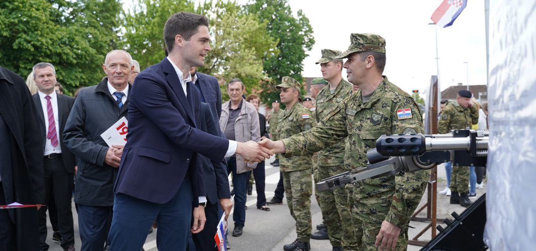 Ressler iz Okučana: Zahvaljujući hrabrosti i žrtvi hrvatskih branitelja danas i mi mlađe generacije živimo u slobodi!