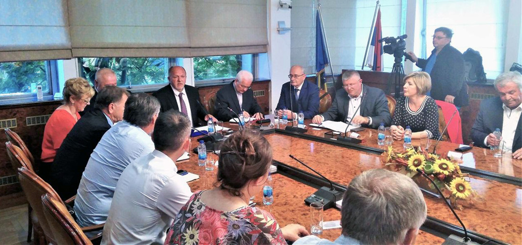 Banja Luka: Naši zastupnici s biskupom Komaricom o o(p)stanku Hrvata u Republici Srpskoj