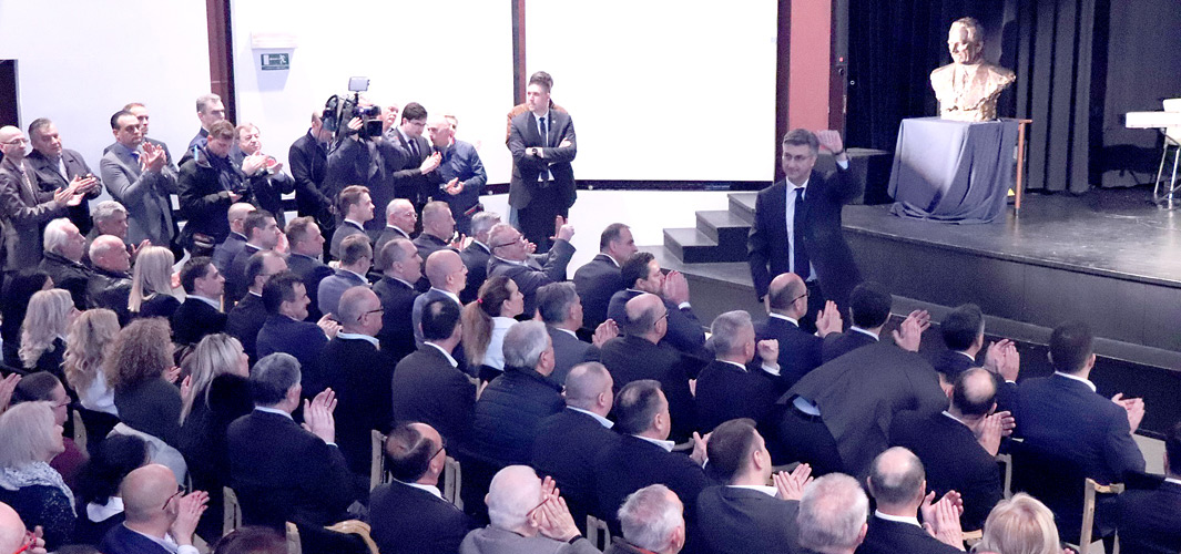 Hrvatski ljudi prepoznat će tko vodi odgovornu politiku, a tko nudi samo demagogiju, cirkus i destrukciju!
