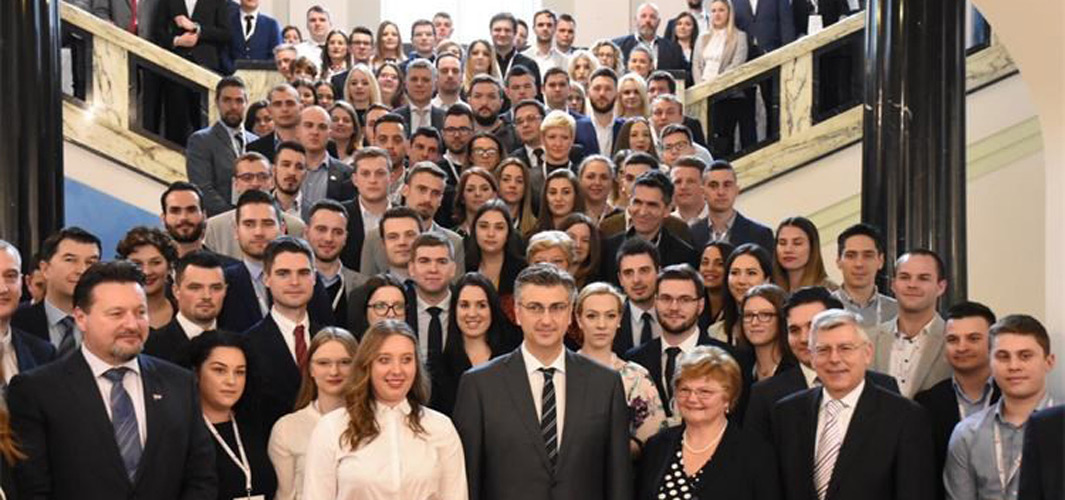 Uložili smo 4,5 mlrd. kuna u aktivne mjere zapošljavanja - Mlade vidim kao partnere na svim razinama vlasti!