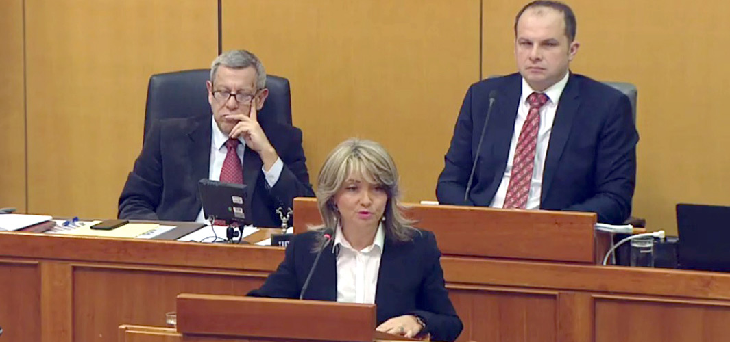 Sunčana Glavak osudila neprimjerene istupe Zekanovića & Pupovca!