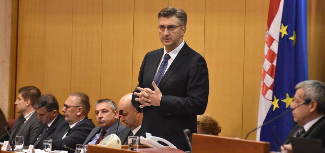 SDP-ovci, rejting nam je duplo veći od vašeg! Članovi i zastupnici bježe iz vaše stranke jer ste slabi i patetični!