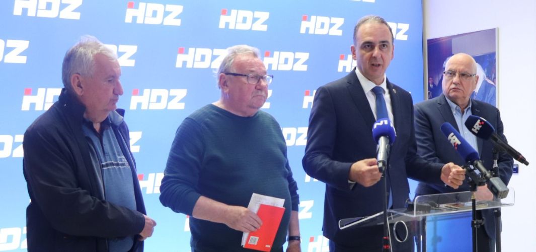 Milanović odbija čestitati Dan državnosti svojim sugrađanima. On je ispod razine komunističkog vodstva - koje je 1989. čestitalo Božić!
