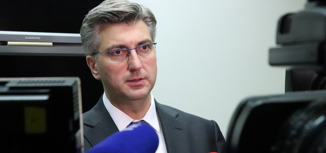 Želimo modernizirati ratno zrakoplovstvo - Novi postupci nakon što dovršimo analizu!