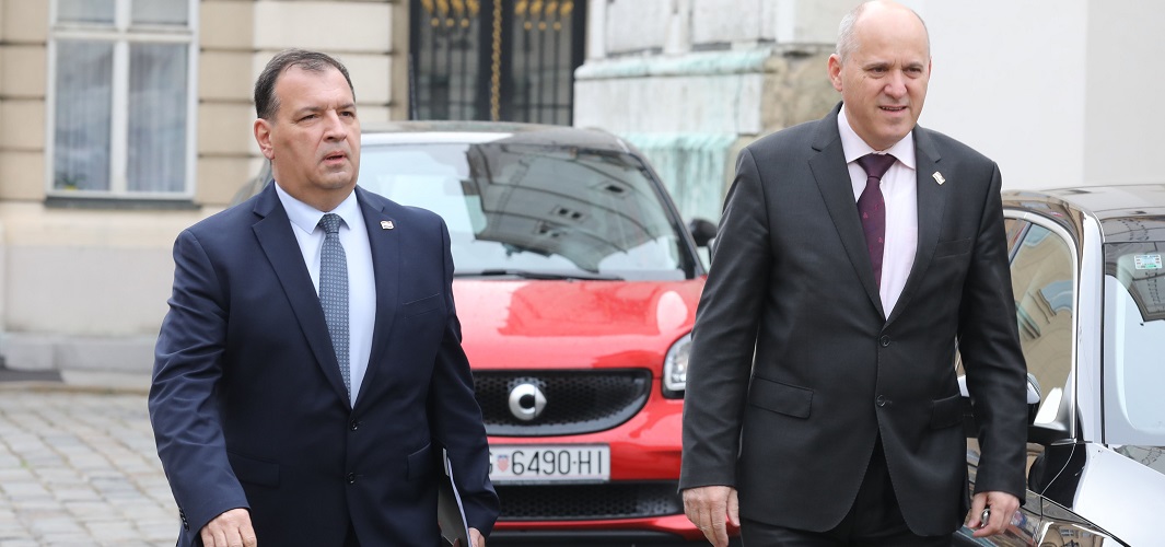 Bačić: Politička stabilnost omogućila da se Hrvatska nosi s krizom - Mjere protiv koronavirusa polučile jako dobar uspjeh!