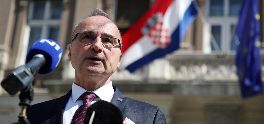  I dalje se u vanjskopolitičkim aktivnostima zauzimamo za poboljšanje položaja Hrvata u Srbiji