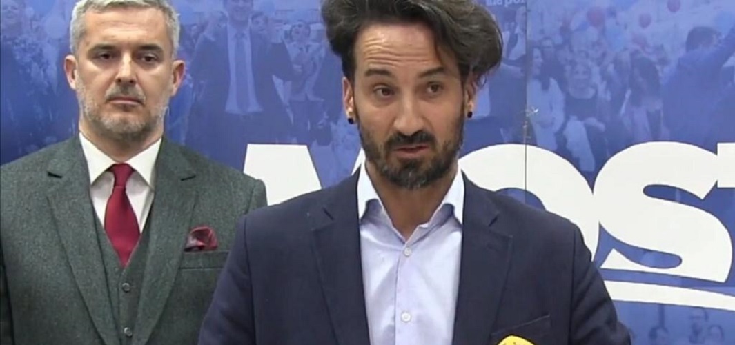 Raskrinkan kao pripadnik sekte koja veliča Putina, Raspušenko se znoji kao prisilno mobilizirani Rus prije slanja u okruženi Herson!