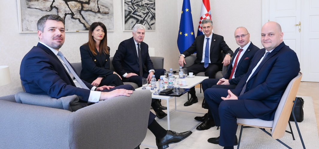 Iz Banskih dvora: Nastavljamo redoviti dijalog i izvrsnu suradnju na dobrobit Hrvata u BiH! 