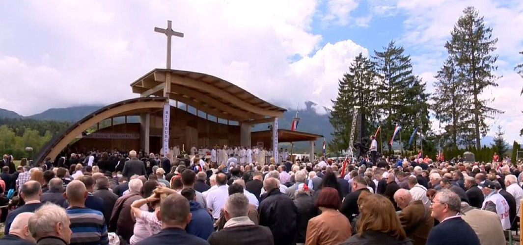 U cijelosti podržavamo pismo hrvatskih biskupa dok Hasanbegović pridonosi zabrani služenja mise na Bleiburgu!