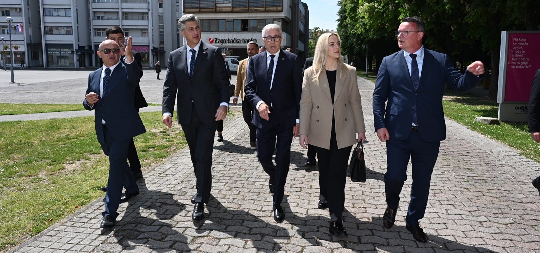 Nova Gradiška vraća se plavoj boji pobjede, stabilnosti i sigurnosti, realiziranih projekata & rasta!  