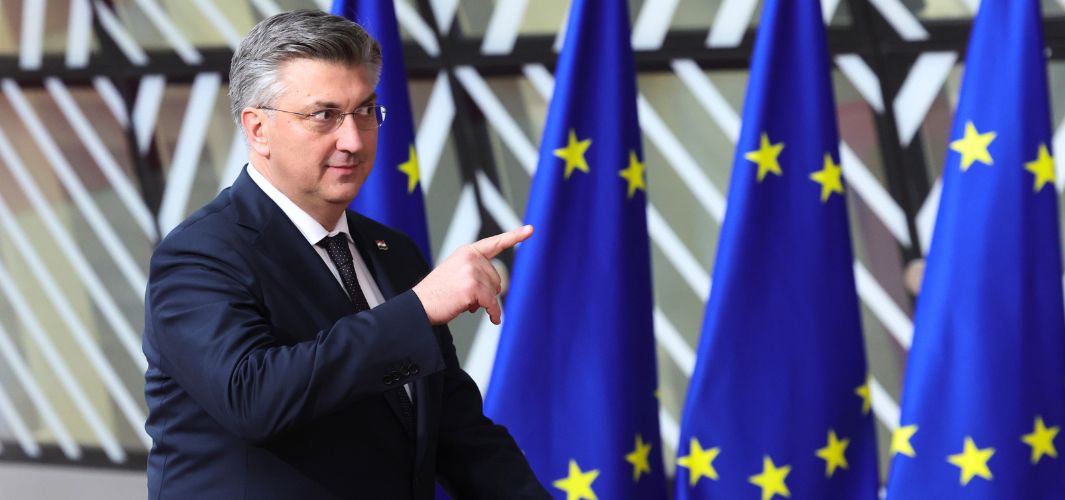 Milanović želi Hrvatsku odvesti u međunarodnu izolaciju. Želi je udaljiti od Europske unije, a prevesti u ruski kamp! 