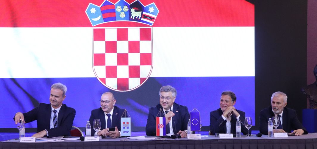 „Vidim da se Grbin neće ponovno kandidirati. Dočekat ću i 4. predsjednika SDP-a otkad sam na čelu HDZ-a!“