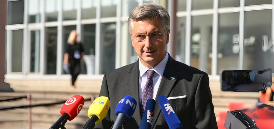 Dok Hrvatska bilježi nikad bolje socio-ekonomske pokazatelje, gubitnička ljevica nema što drugo raditi nego izmišljati & polarizirati društvo