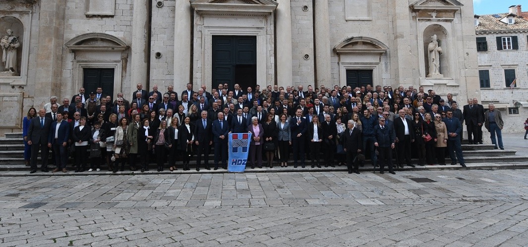 30. ROĐENDAN: Okrenuti budućnosti, ali čvrsto oslonjeni na Tuđmanovu baštinu, uspješno vodimo i Hrvatsku i Dubrovnik!