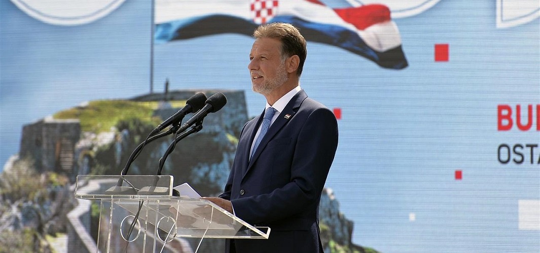 Ljubav prema Domovini očituje se i u onome što i kako radimo - To „odgovorno domoljublje“ potiče nas da činimo sve za napredak hrvatskog društva u cjelini!