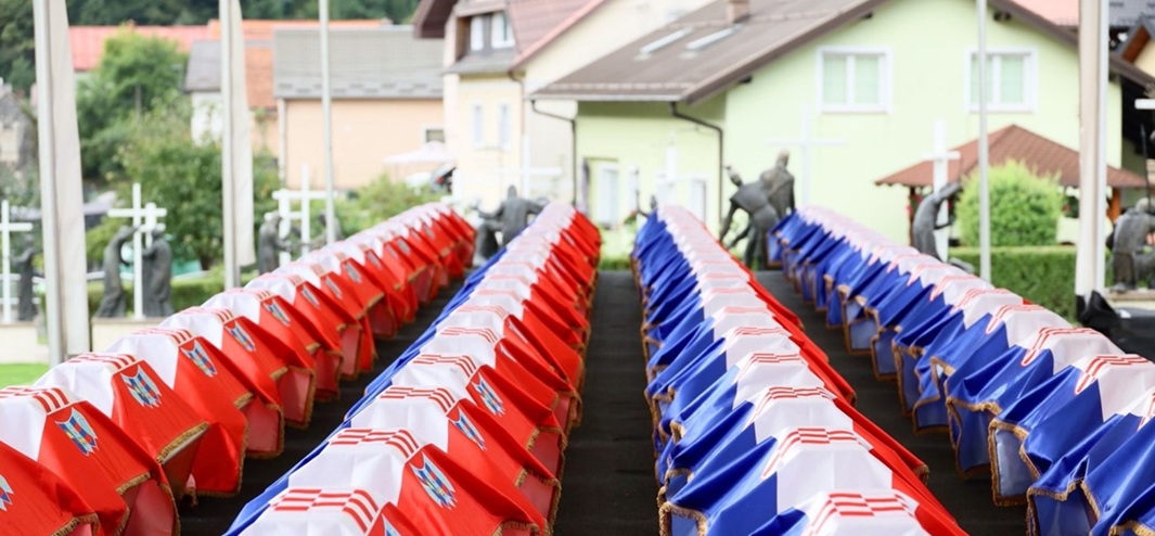 Macelj: Posljednji ispraćaj i pokop 500 hrvatskih žrtava komunističkih zločina poslije II. svjetskog rata