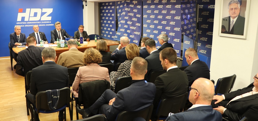 Za Hajdaša je čak i Grbin svemirski brod, gigantski talent! Oporba nikada nije imala goreg, tužnijeg, inferiornijeg „lidera“