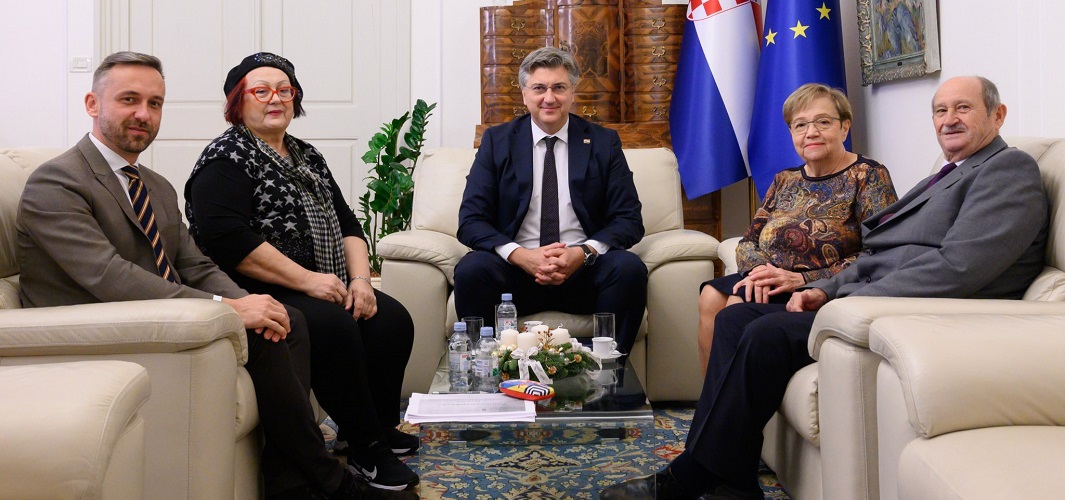 Dodatak od 80 € za sve umirovljenike, njih više od 1,2 milijuna! Dobit će ga do Božića! 