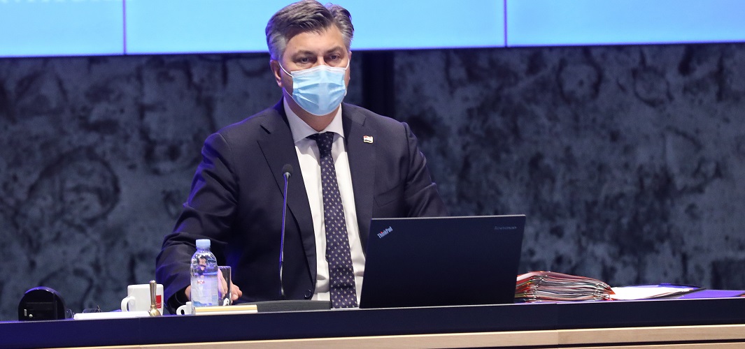 Uslijed novih pravnih okolnosti nakon presude Vrhovnog suda RH, pokrećemo reviziju arbitraže za INA-u! 