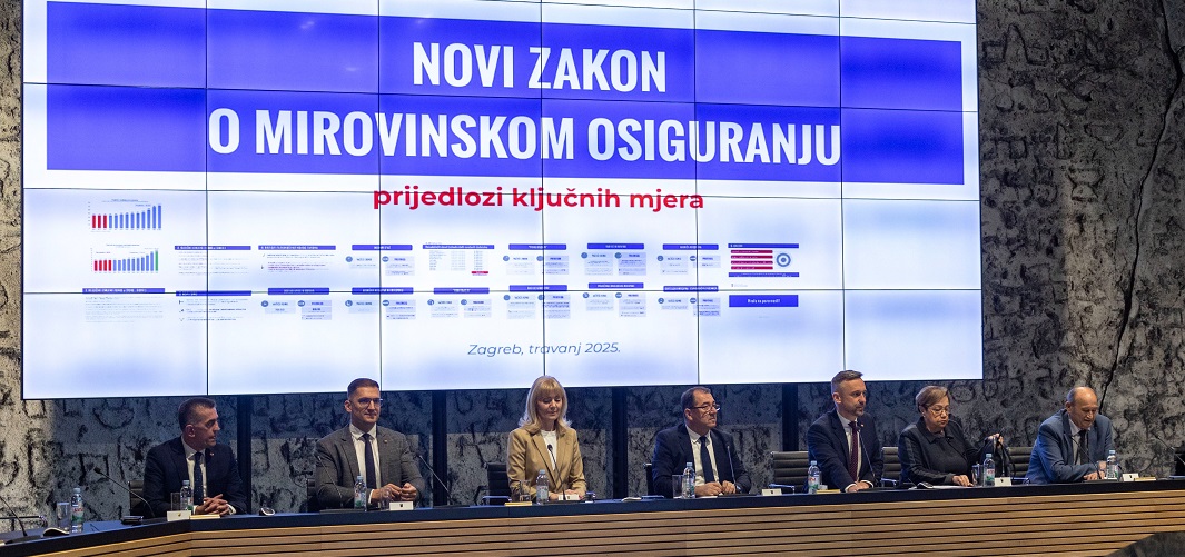 Nova formula usklađivanja 85:15, trajni dodatak umirovljenicima, povećanje staža za majke na 12 mjeseci za svako dijete & rast minimalne mirovine!